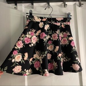 Forever 21 flower print mini skirt.
